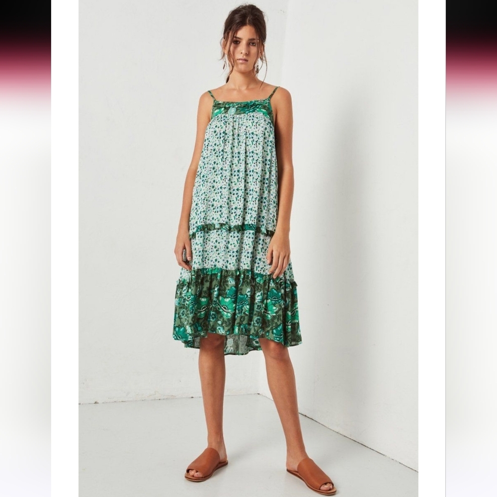 R. Vivimos Strappy Tiered Dress Size S 4/6
